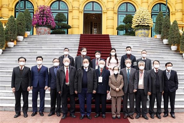 President meets with scientists, experts of Vietnam Economic Association hinh anh 2