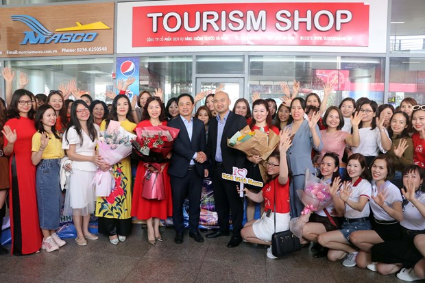 Da Nang adopts incentives to attract more tourists hinh anh 1