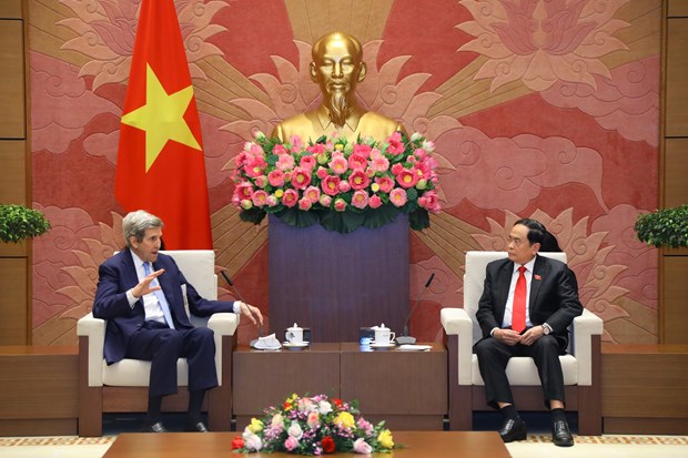 US to intensify cooperation with Vietnam in realising COP26 commitment: envoy hinh anh 2