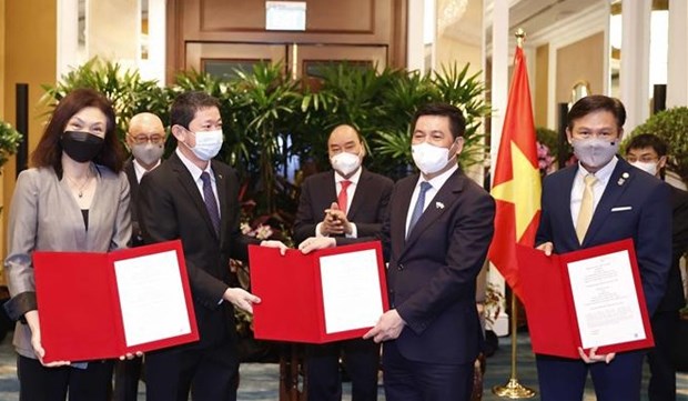Vietnam encourages investment in sustainable development: President hinh anh 1