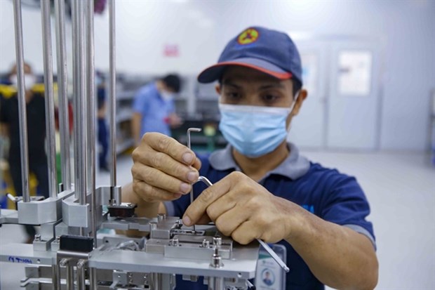 Vietnam’s manufacturing recovery continues in February hinh anh 1