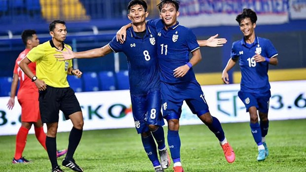 Thai striker to play for Japanese club hinh anh 1