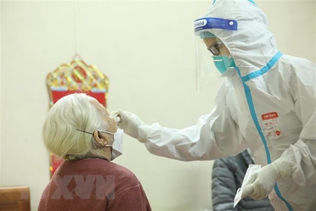 Vietnam records 125,587 new infections on March 4 hinh anh 1