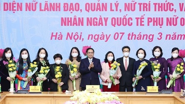 Prime Minister hails women's great contribution to national development, international integration hinh anh 1