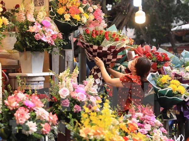 Fresh flower prices on the rise for International Women's Day hinh anh 1