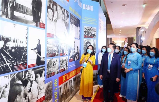 Exhibition highlights Vietnam Women’s Union's achievements hinh anh 1