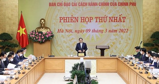 Administrative reform should focus on benefiting people, businesses: PM hinh anh 2