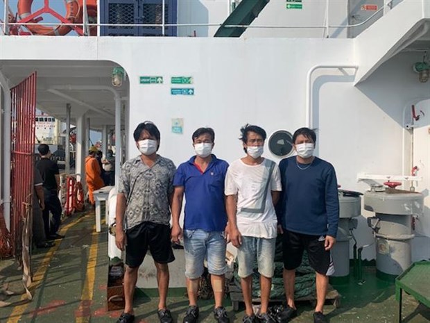 Vietnam Embassy in Thailand works to repatriate crewmembers in distress​ hinh anh 1
