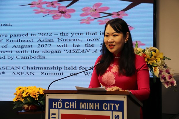 Seminar talks women’s role in ASEAN Community building hinh anh 1