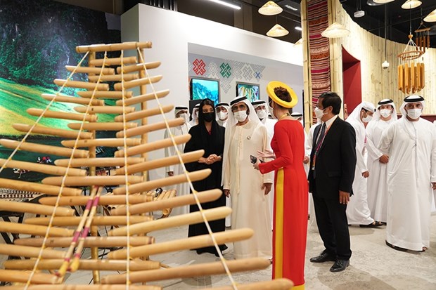 Ruler of the Emirate of Dubai visits Vietnam Pavilion at Expo 2020 hinh anh 2