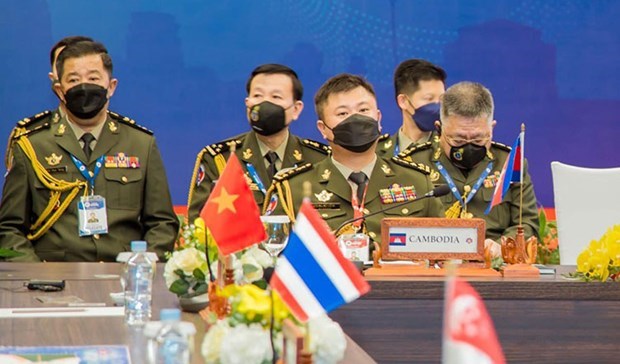 ASEAN military intelligence chiefs vow enhancing bloc’s centrality hinh anh 1