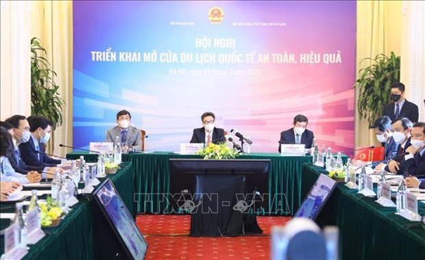 Full tourism reopening also marks official resumption of int’l exchange: Deputy PM hinh anh 2