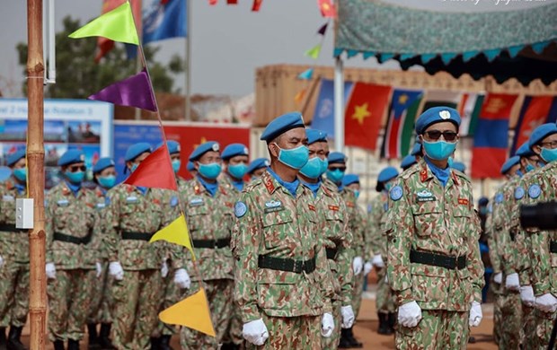 Vietnam’s Level-2 Field Hospital Rotation 3 receives UN medals hinh anh 2
