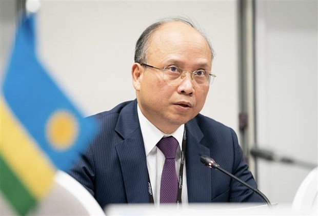 Vietnam attends extraordinary session of Ministerial Conference of Francophonie hinh anh 2