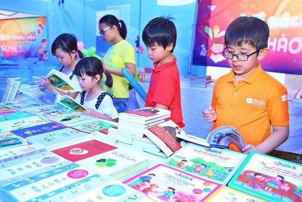 Reading Culture Ambassador Contest 2022 to be launched in April hinh anh 1