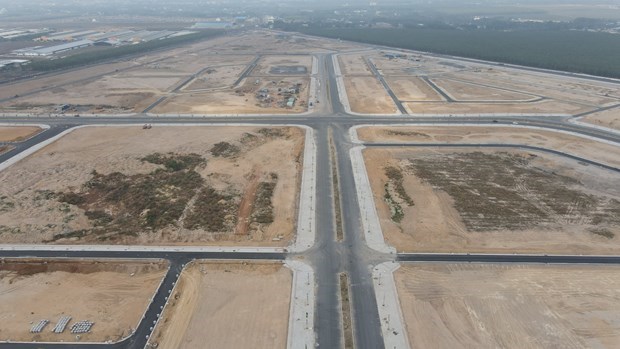 Dong Nai hands over nearly 360 hectares for Long Thanh airport construction hinh anh 1