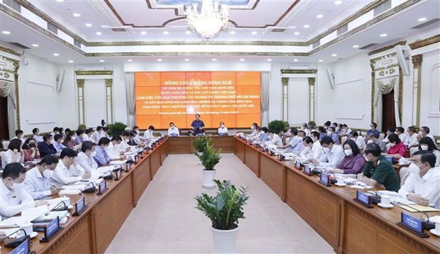 Top legislator urges HCM City to focus on high-quality personnel development hinh anh 1