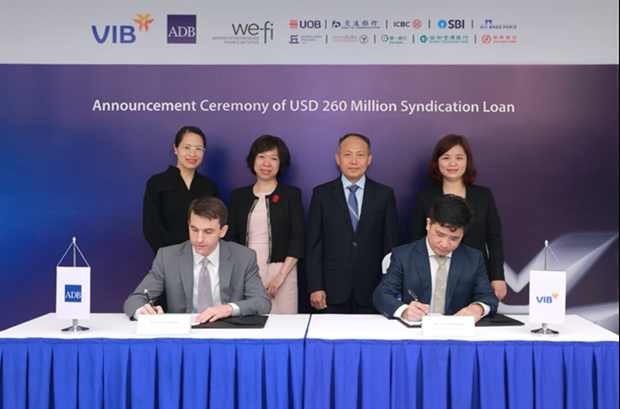 Local bank raises 260 million USD in international syndicated loans hinh anh 1