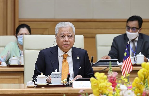 Prime Ministers of Vietnam, Malaysia hold talks hinh anh 3
