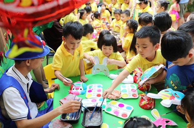 Hanoi advised to re-open preschools and primary schools now hinh anh 1