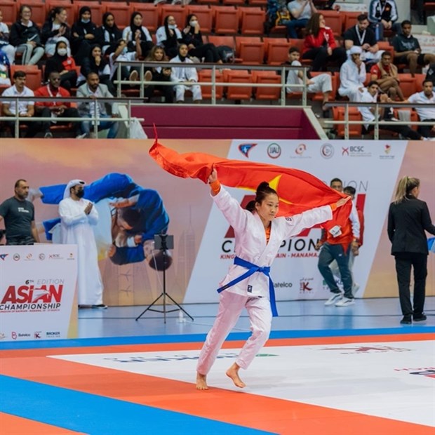 Vietnamese athletes win gold at Asian Jujitsu Championships hinh anh 1