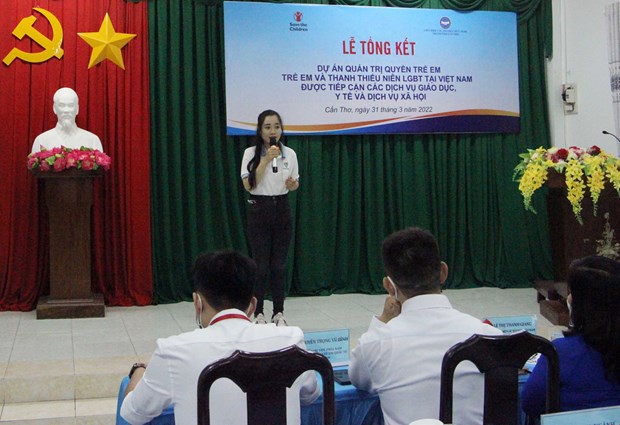 Project helps LGBT teens in service access hinh anh 1
