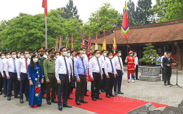 Phu Tho ceremony commemorates legendary ancestors hinh anh 1
