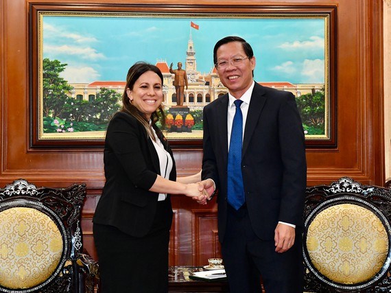 HCM City, Cuba forge stronger relations hinh anh 1