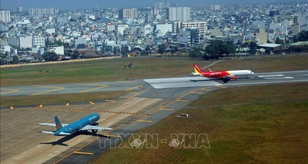 Punctuality of Vietnamese airlines reaches 95.5 percent in Q1 hinh anh 1