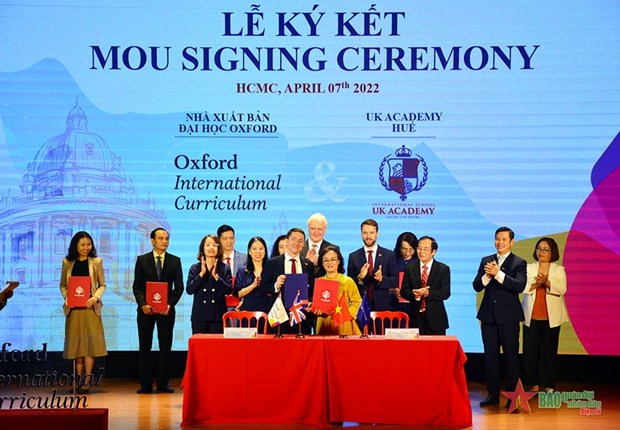 Oxford international curriculum to be applied in Vietnam hinh anh 1