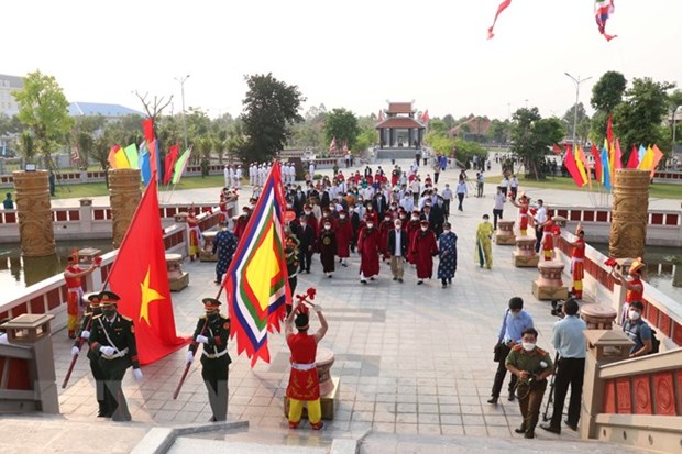 Localities pay tribute to Hung Kings hinh anh 2
