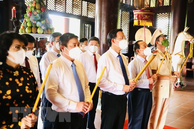 Localities pay tribute to Hung Kings hinh anh 1