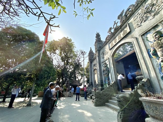 Hung Kings’ commemoration in Phu Tho draws crowds hinh anh 1