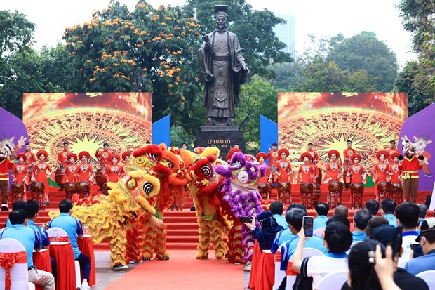 Hanoi begins countdown to SEA Games 31 hinh anh 1