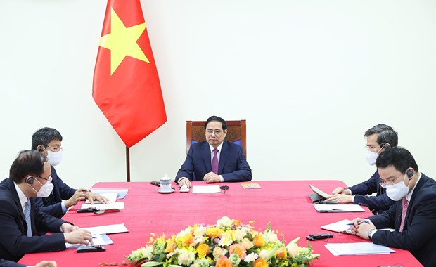 PM affirms Vietnam’s wish for stronger ties with WEF hinh anh 1