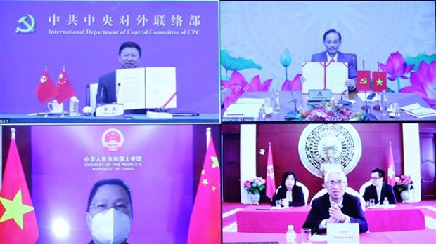 Cooperation through Party channel orients Vietnam-China ties: Party officials hinh anh 2