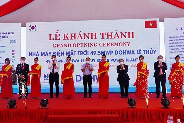 Solar power plant officially inaugurated in Quang Binh province hinh anh 1