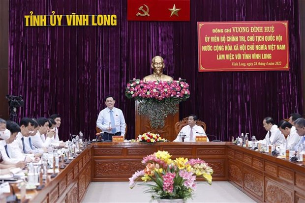 Top legislator pays working visit to Vinh Long province hinh anh 1