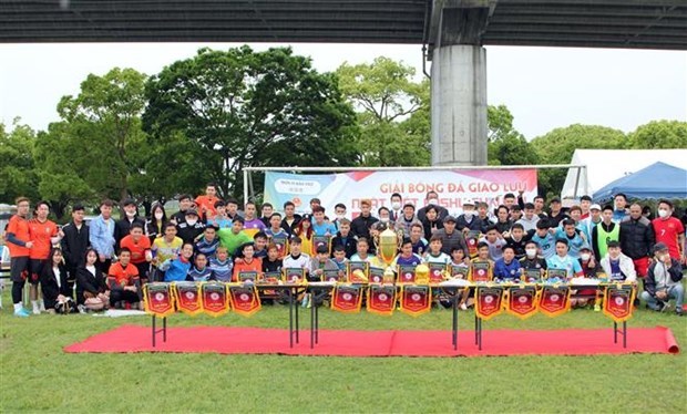 Friendship football tournament connects Vietnamese, Japanese people hinh anh 1