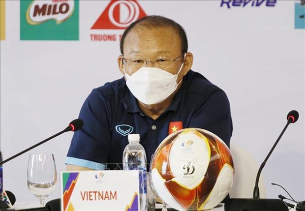SEA Games 31: Vietnam footballers determined to bring joy to fans hinh anh 2