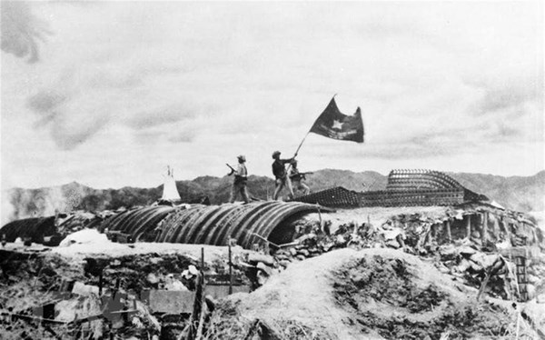 Comprehensive resistance policy – key factor for Dien Bien Phu Victory hinh anh 2