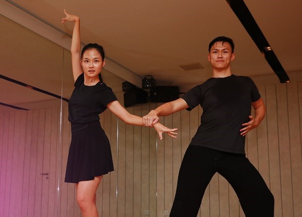 SEA Games 31: Singapore’s dancesport star eager to return to Hanoi hinh anh 1