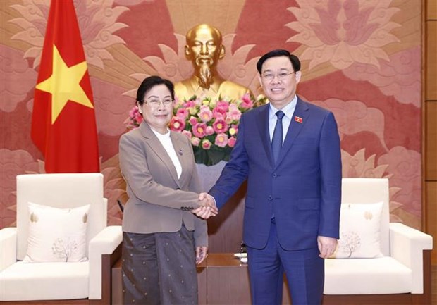 NA leader hopes for stronger ties between Vietnamese, Lao court systems hinh anh 1