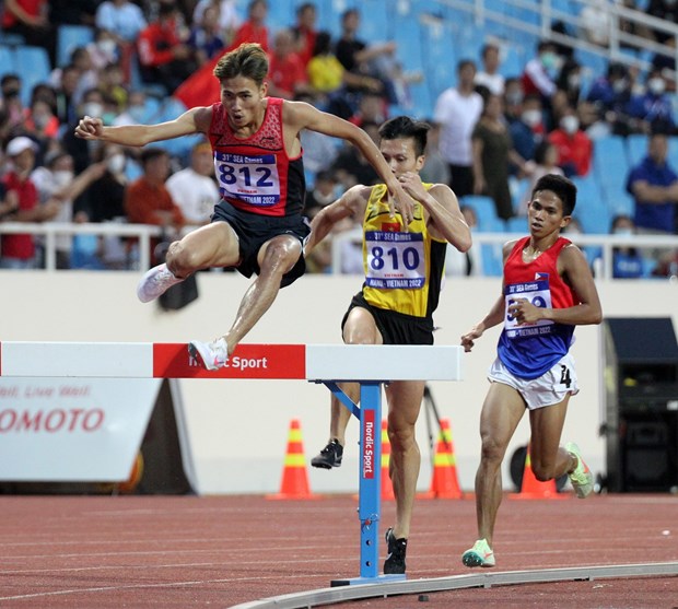 SEA Games 31: Four more gold medals for Vietnamese runners hinh anh 1