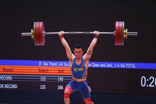 SEA Games 31: Gold comes to Vietnam in weightlifting hinh anh 1