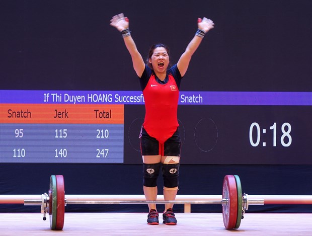 SEA Games 31: Vietnamese weightlifter wins gold in women's 59kg category hinh anh 1
