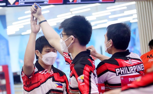 SEA Games 31: Philippines, Singapore earn gold in bowling hinh anh 1