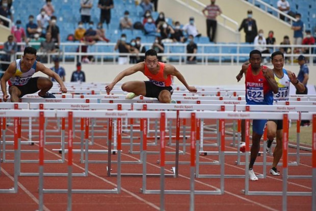 SEA Games 31: Singapore athletics team perform best since 1993 hinh anh 1