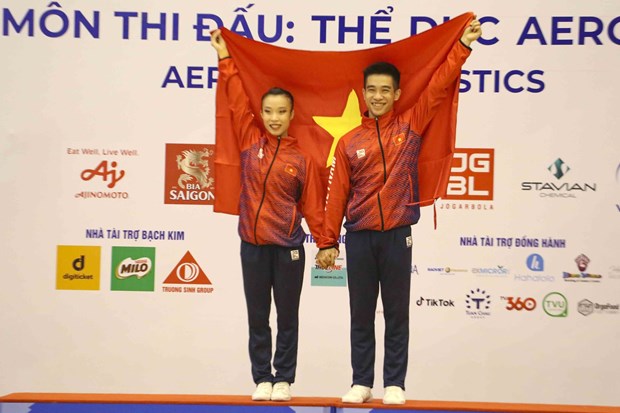 Vietnam win golds in aerobics hinh anh 1
