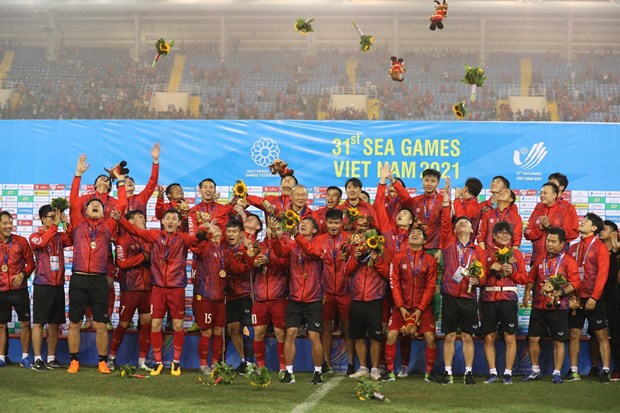 SEA Games 31: Vietnam congratulated on football gold medals hinh anh 1